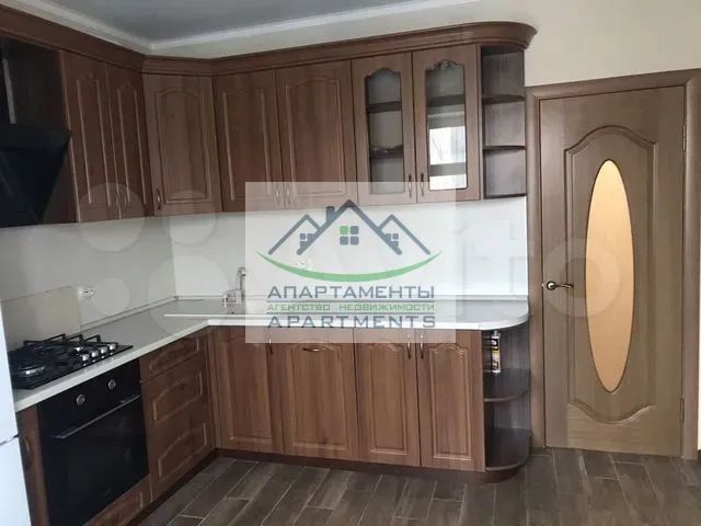 Продажа 2-комнатной квартиры, Ессентуки, Орджоникидзе ул,  88