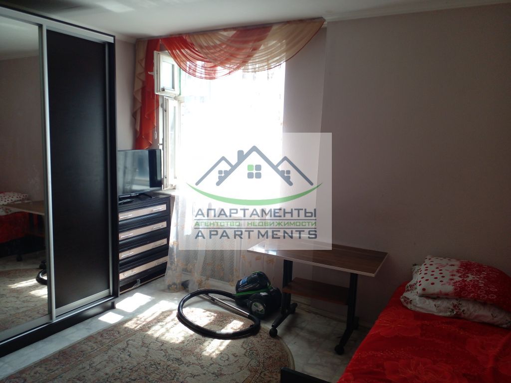 Продажа 4-комнатной квартиры, Ессентуки, Правды ул,  5