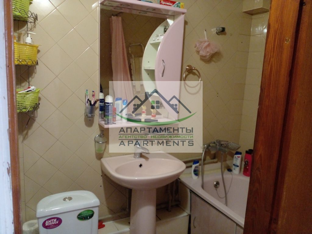 Продажа 4-комнатной квартиры, Ессентуки, Правды ул,  5