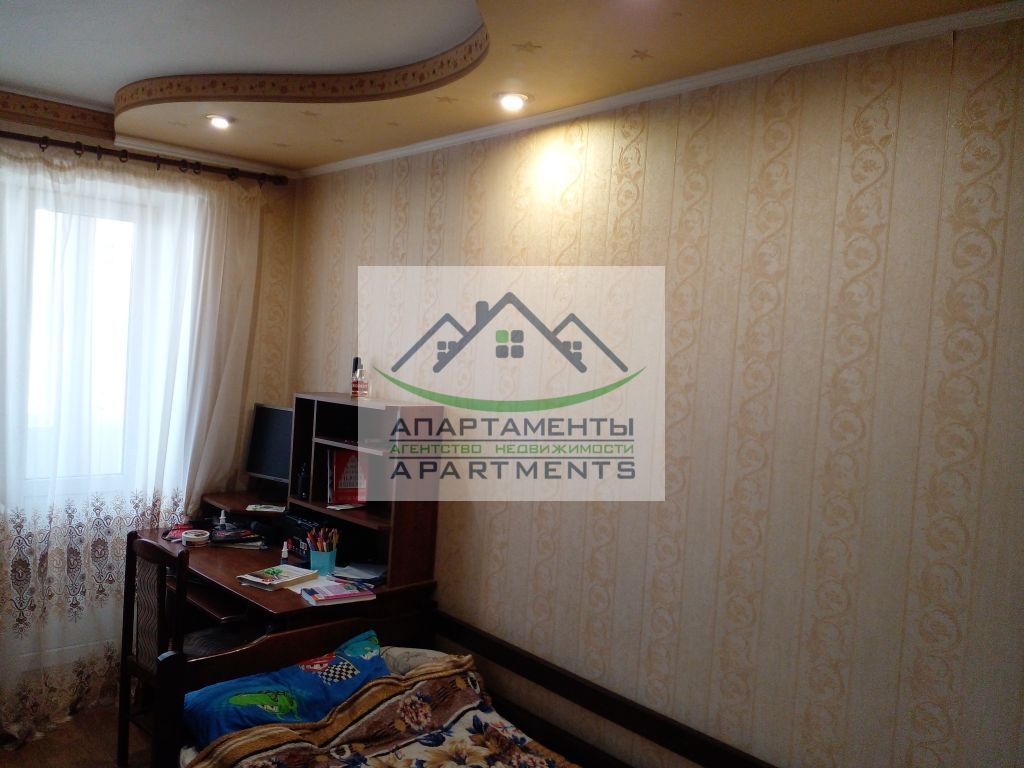 Продажа 4-комнатной квартиры, Ставропольский, Гагарина,  54