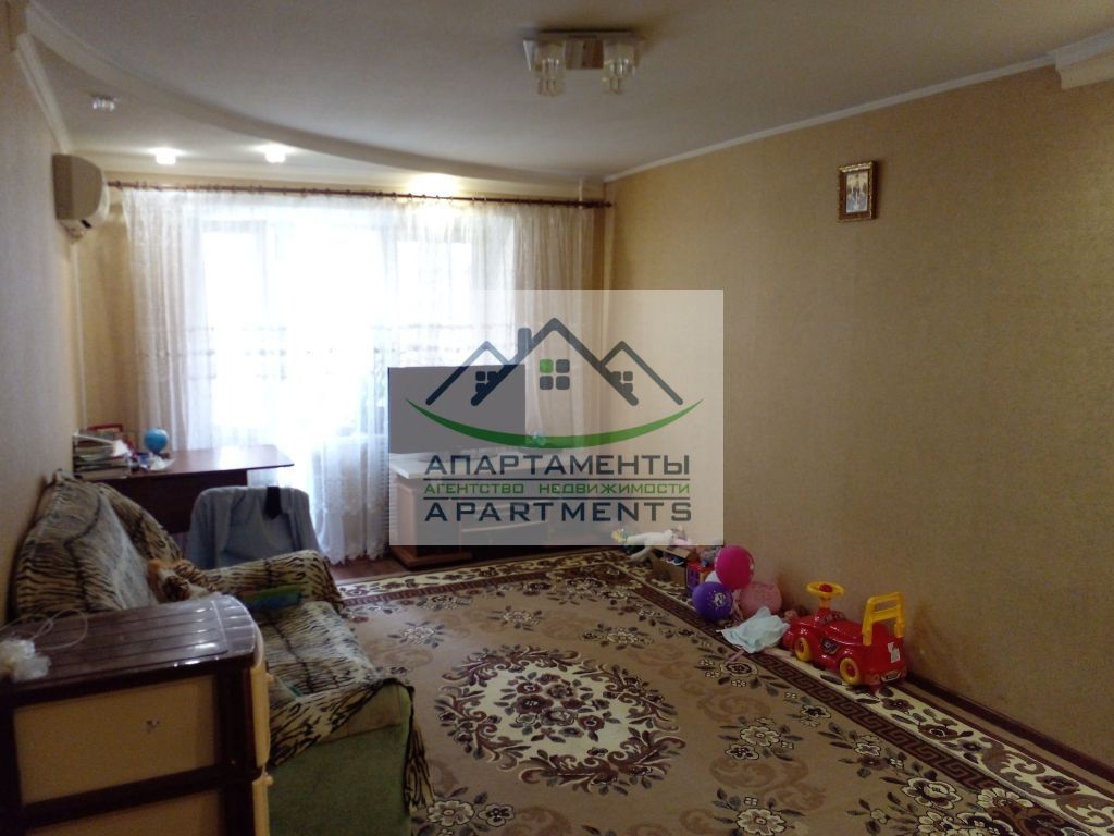 Продажа 4-комнатной квартиры, Ставропольский, Гагарина,  54