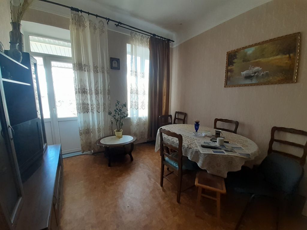 Продажа 4-комнатной квартиры, Пятигорск, Мира ул,  12