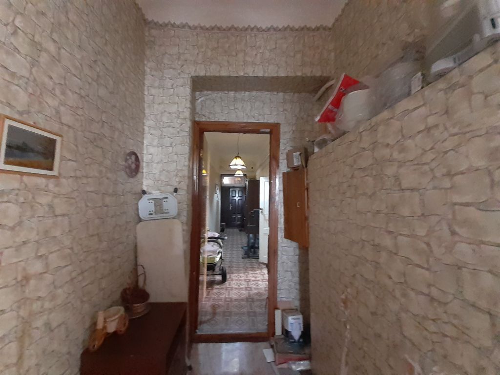 Продажа 4-комнатной квартиры, Пятигорск, Мира ул,  12