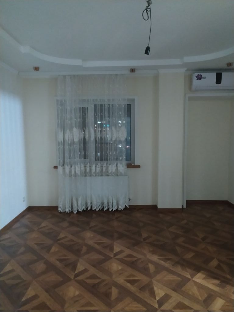 Продажа 3-комнатной квартиры, Батайск, Гастелло ул,  4б