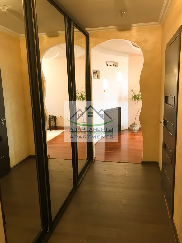 Продажа 2-комнатной квартиры, Пятигорск, Розы Люксембург ул,  42