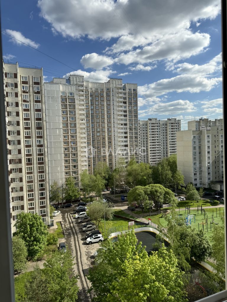 Продажа 1-комнатной квартиры, Москва, Скобелевская ул,  8