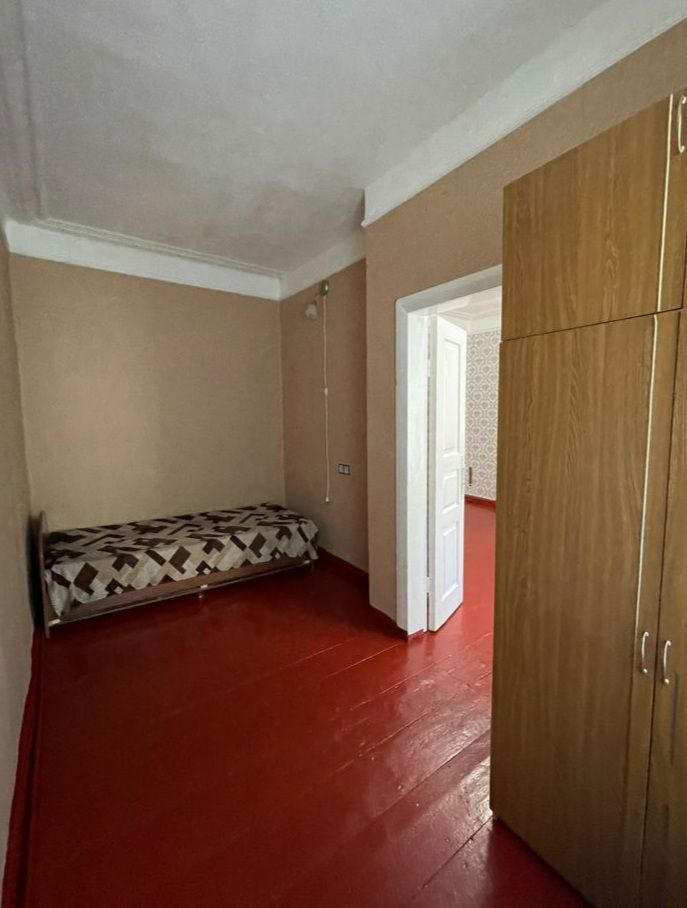 Продажа 4-комнатной квартиры, Пятигорск, Октябрьская ул,  28