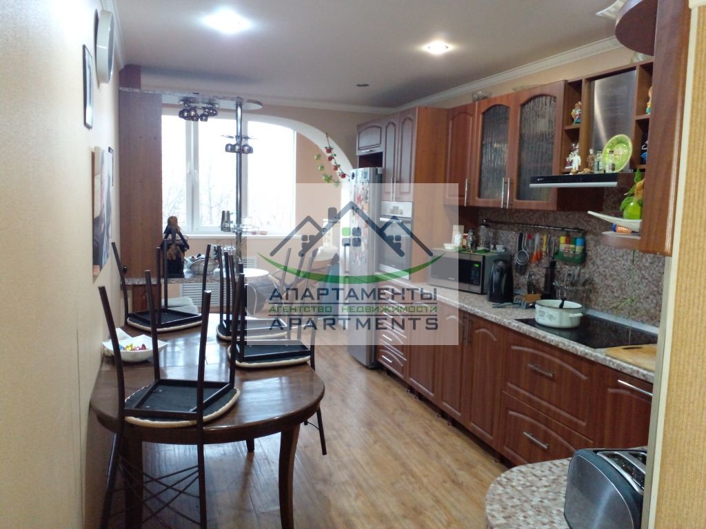 Продажа 3-комнатной квартиры, Ессентуки, Маяковского ул,  25/1