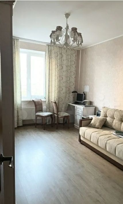 Продажа 2-комнатной квартиры, Батайск, Речная ул,  111