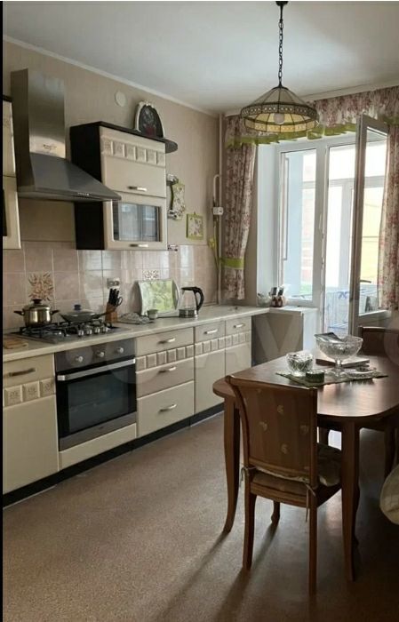 Продажа 2-комнатной квартиры, Батайск, Речная ул,  111