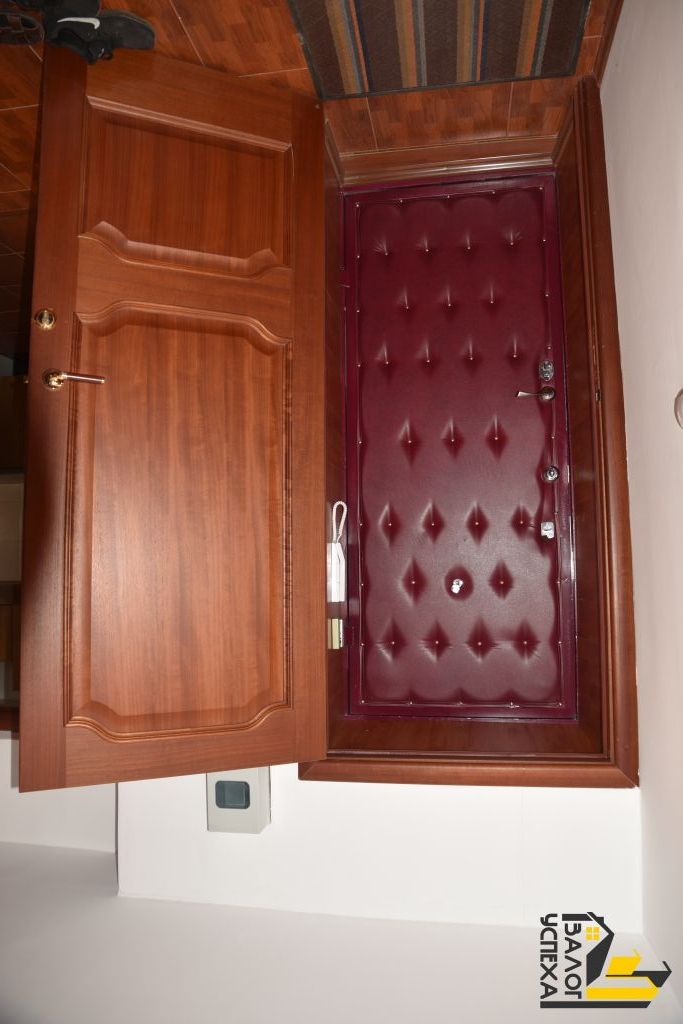 Продажа 4-комнатной квартиры, Находка, Дзержинского ул,  3а