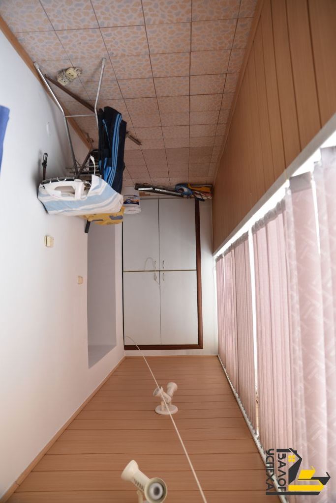 Продажа 4-комнатной квартиры, Находка, Дзержинского ул,  3а