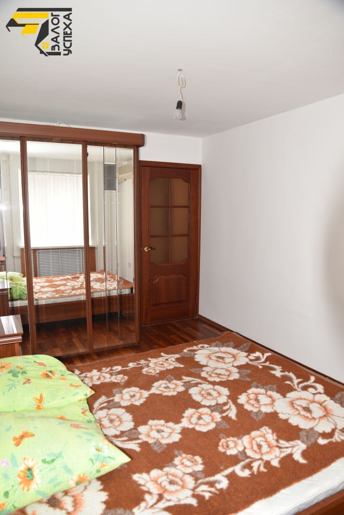 Продажа 4-комнатной квартиры, Находка, Дзержинского ул,  3а