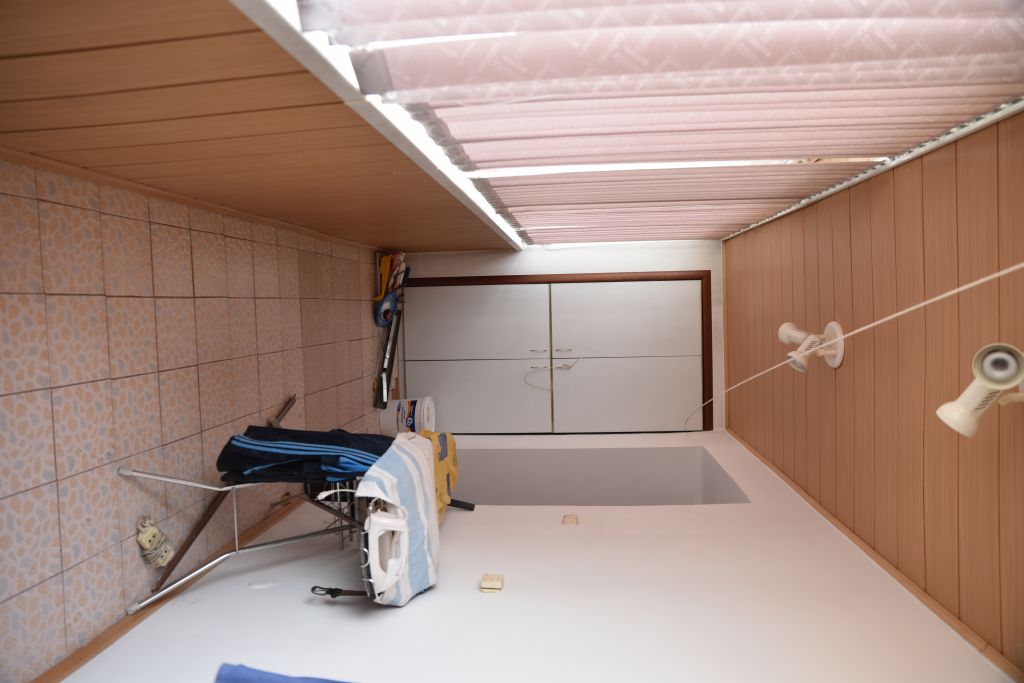 Продажа 4-комнатной квартиры, Находка, Дзержинского ул,  3а