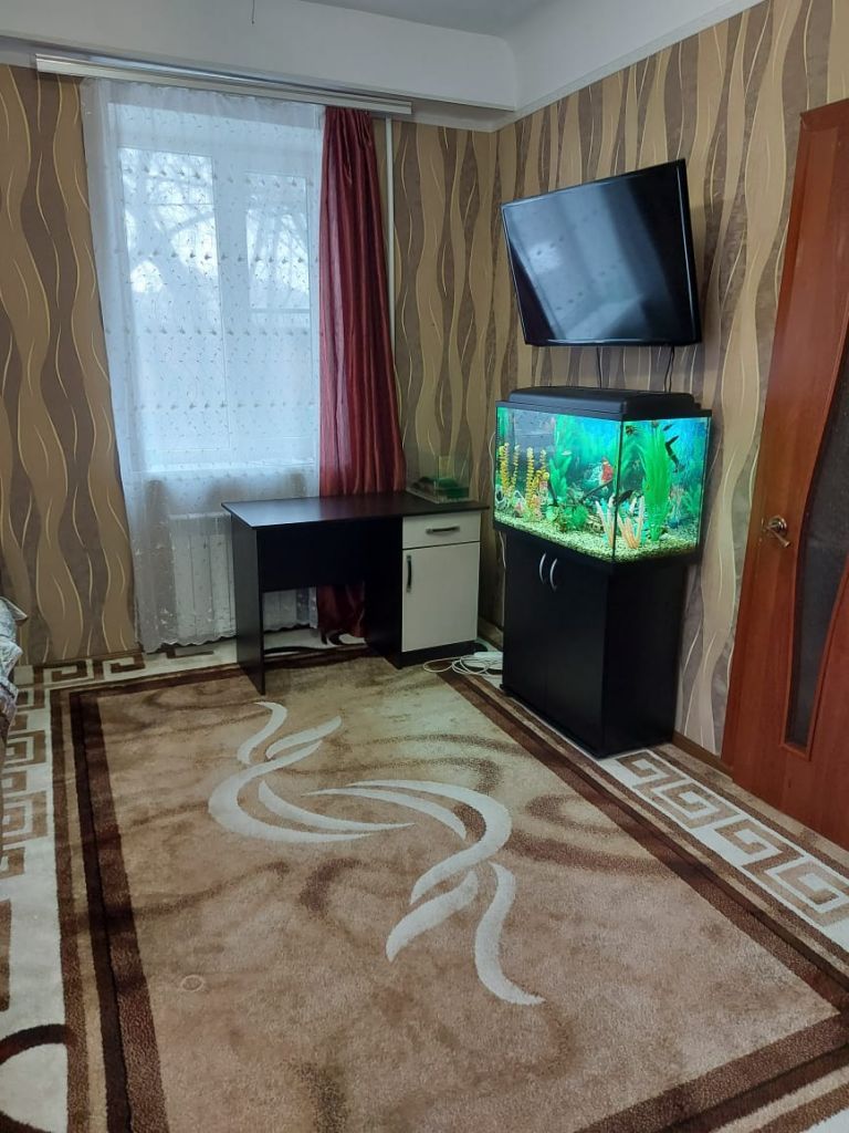 Продажа 2-комнатной квартиры, Батайск, Авиационная ул,  8