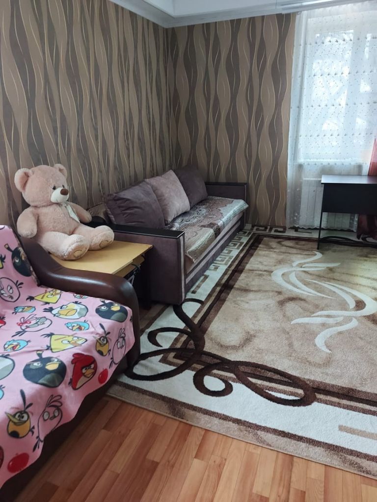 Продажа 2-комнатной квартиры, Батайск, Авиационная ул,  8