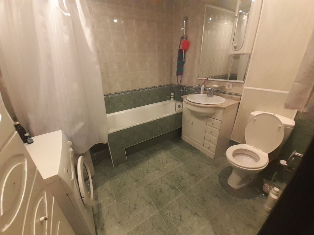 Продажа 3-комнатной квартиры, Пятигорск, Московская ул,  80