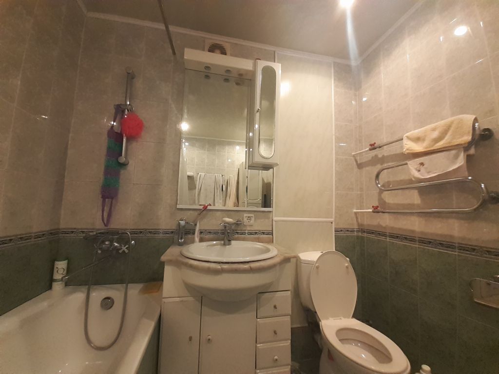 Продажа 3-комнатной квартиры, Пятигорск, Московская ул,  80