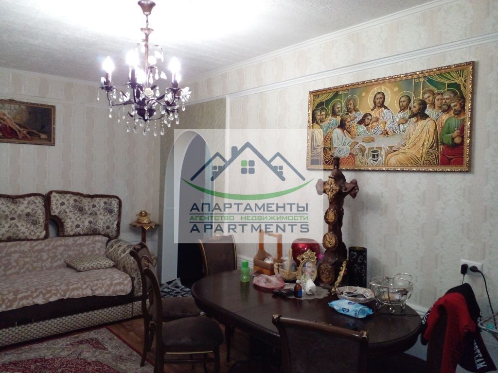 Продажа 3-комнатной квартиры, Ессентуки, Озерная ул,  6