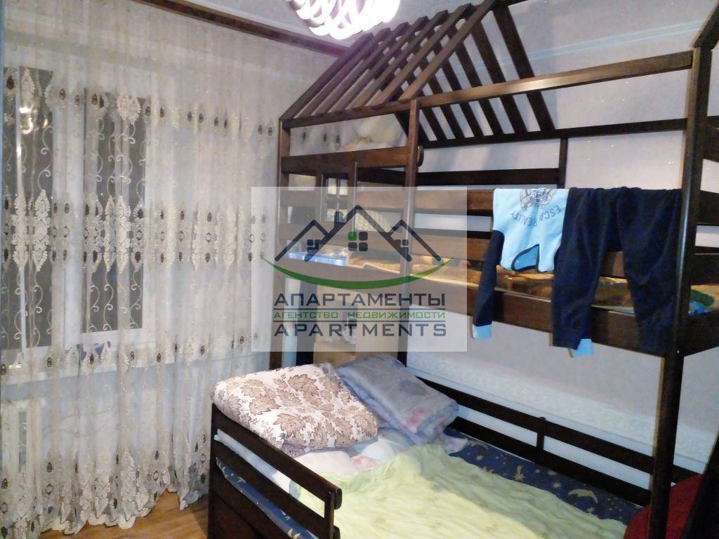 Продажа 3-комнатной квартиры, Ессентуки, Озерная ул,  6