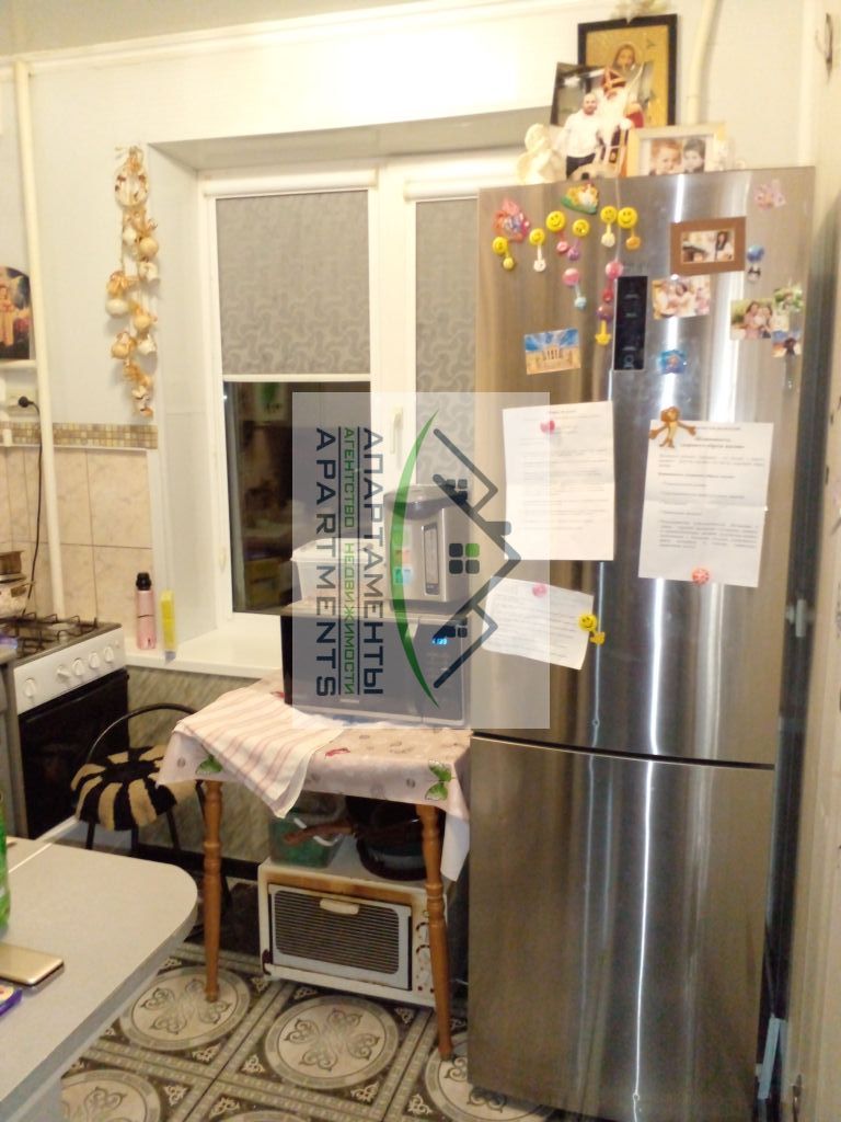 Продажа 3-комнатной квартиры, Ессентуки, Озерная ул,  6