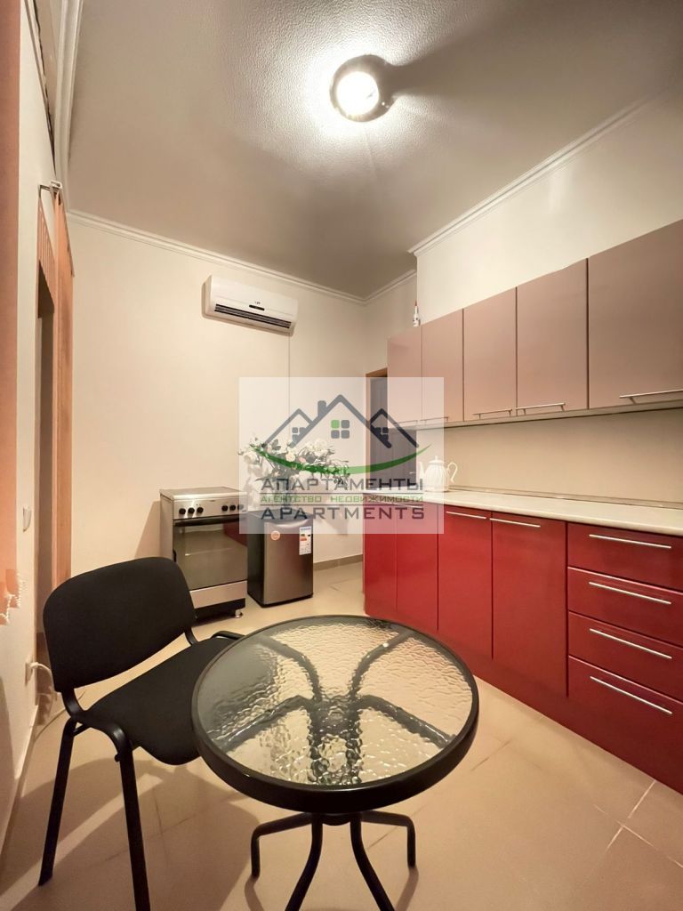 Продажа 3-комнатной квартиры, Пятигорск, Гоголя ул,  15