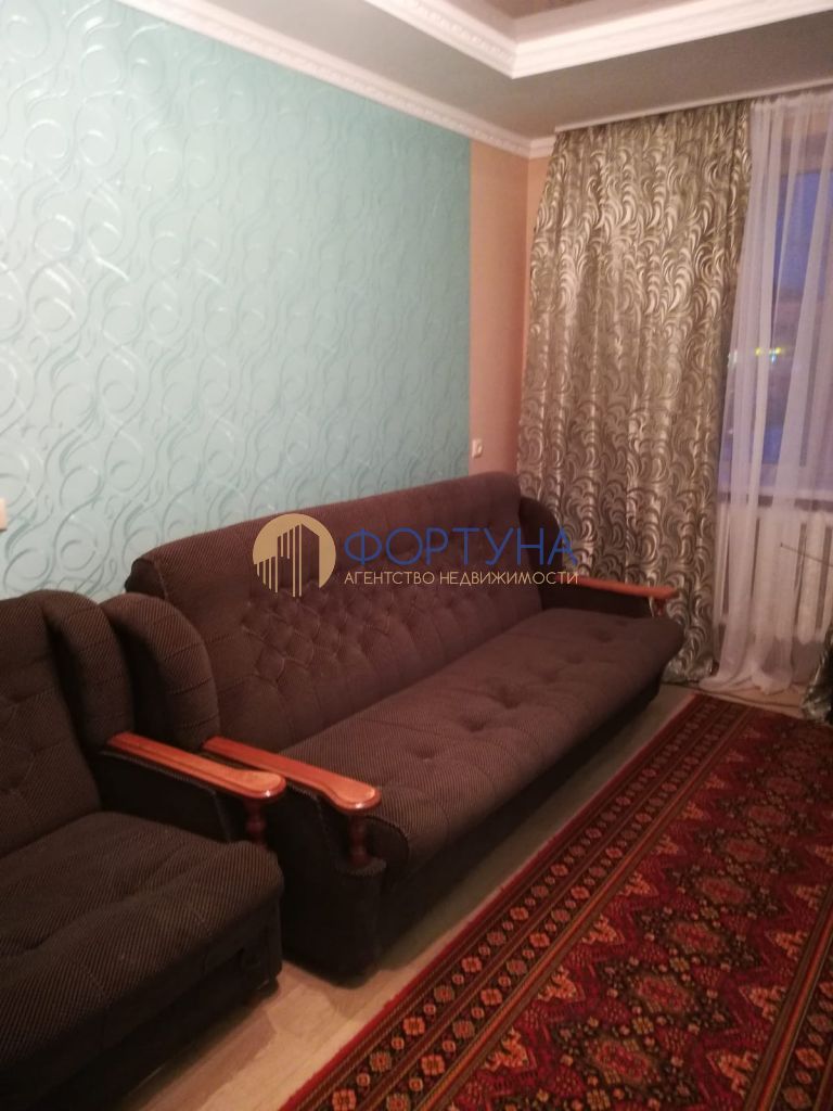 Продажа 2-комнатной квартиры, Белгород, Богдана Хмельницкого пр-т,  136