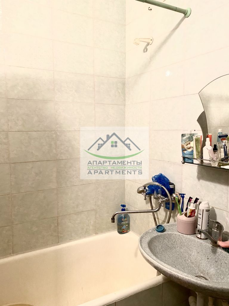 Продажа 2-комнатной квартиры, Пятигорск, Калинина пр-кт,  156