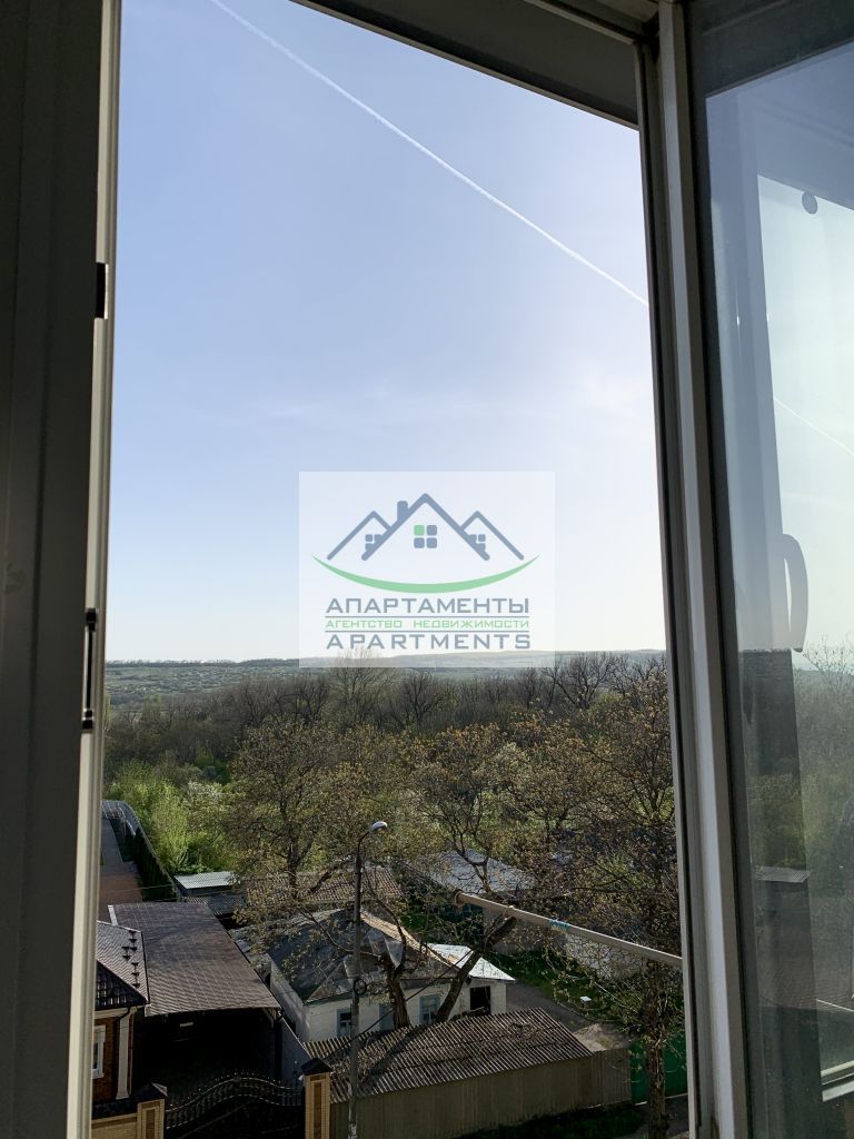 Продажа 2-комнатной квартиры, Пятигорск, Пальмиро Тольятти ул,  182