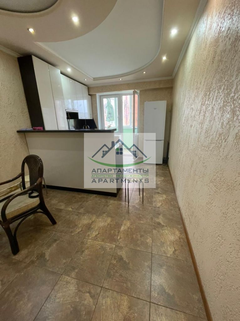 Продажа 1-комнатной квартиры, Ессентуки, Орджоникидзе ул,  81к3