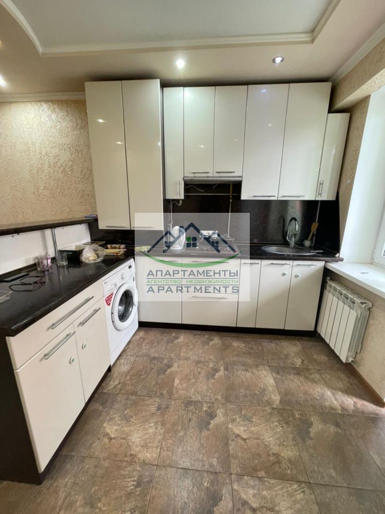 Продажа 1-комнатной квартиры, Ессентуки, Орджоникидзе ул,  81к3