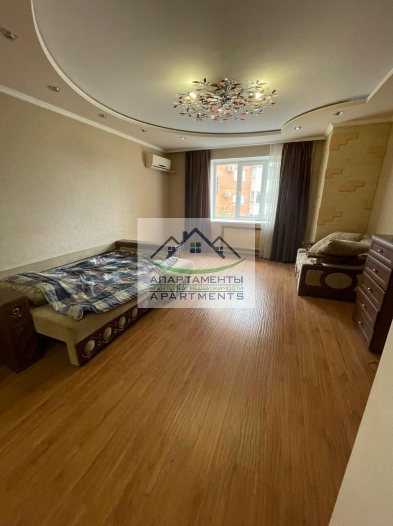 Продажа 1-комнатной квартиры, Ессентуки, Орджоникидзе ул,  81к3