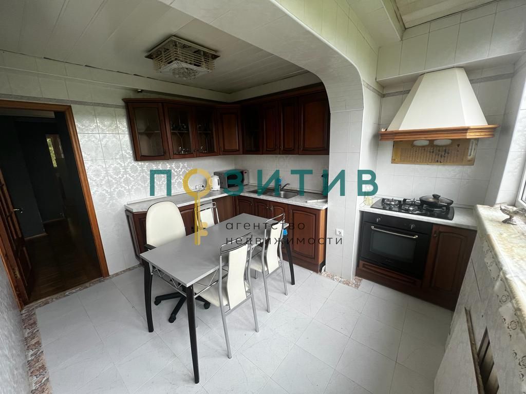 Продажа 4-комнатной квартиры, Пятигорск, Адмиральского ул,  8к3