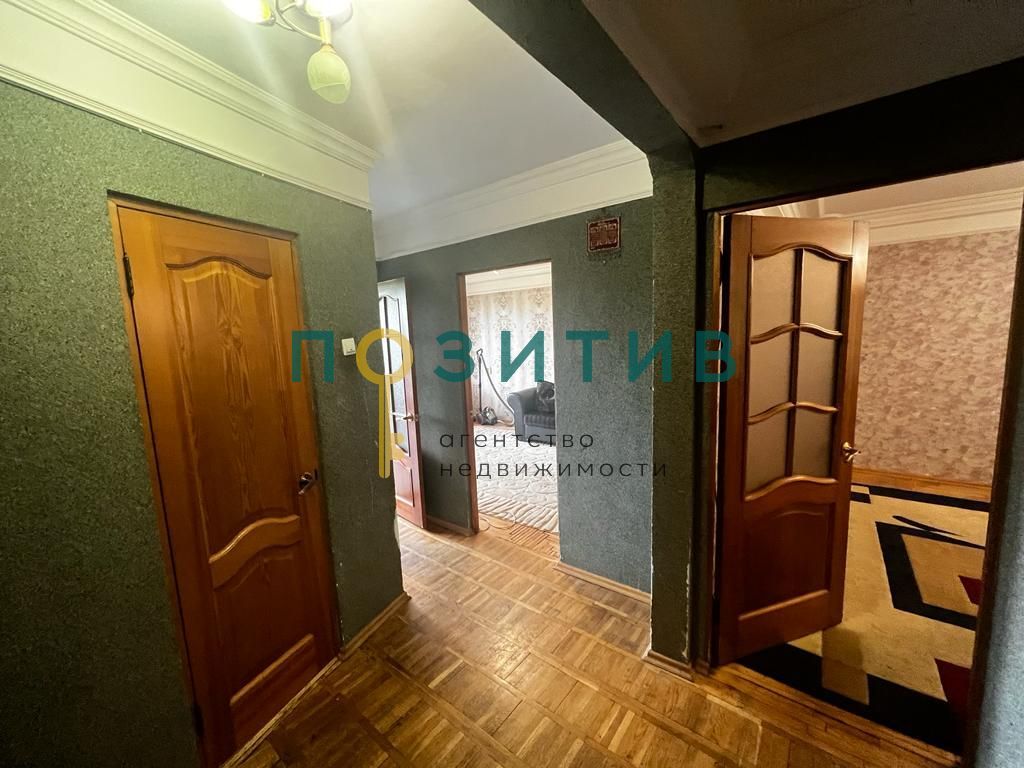 Продажа 4-комнатной квартиры, Пятигорск, Адмиральского ул,  8к3