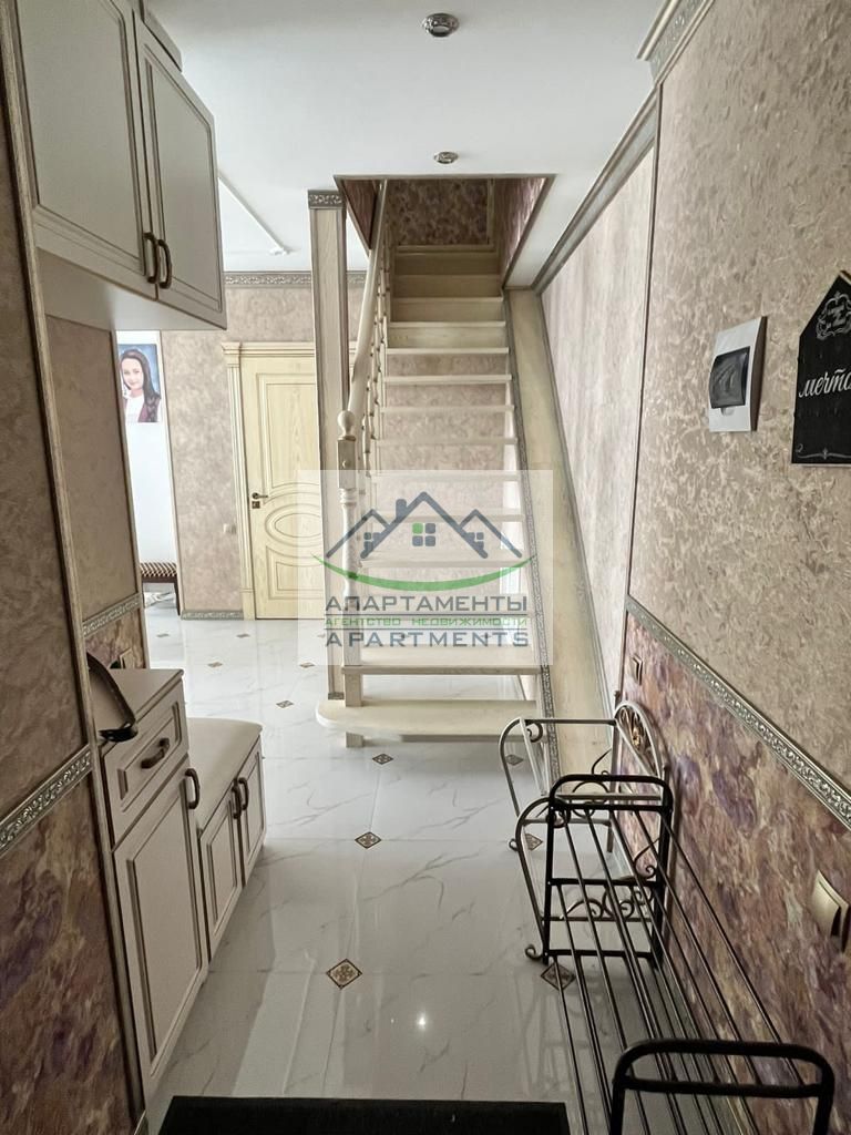 Продажа 3-комнатной квартиры, Пятигорск, Оранжерейная ул,  21к1