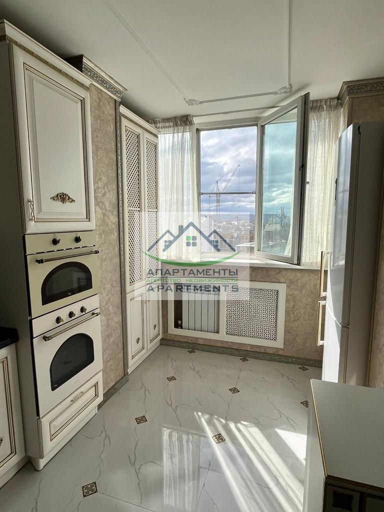 Продажа 3-комнатной квартиры, Пятигорск, Оранжерейная ул,  21к1