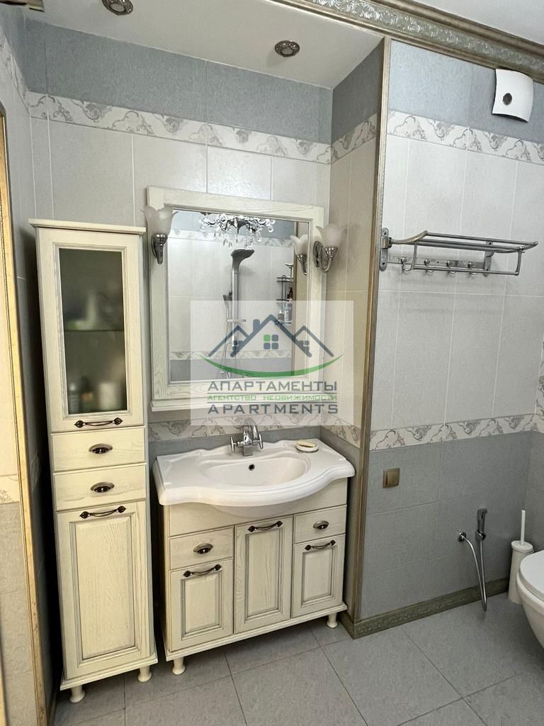 Продажа 3-комнатной квартиры, Пятигорск, Оранжерейная ул,  21к1