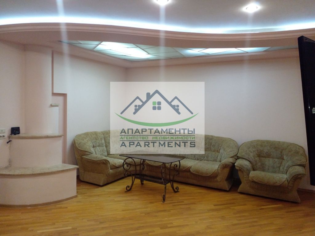 Продажа 4-комнатной квартиры, Ессентуки, Депутатская ул,  3