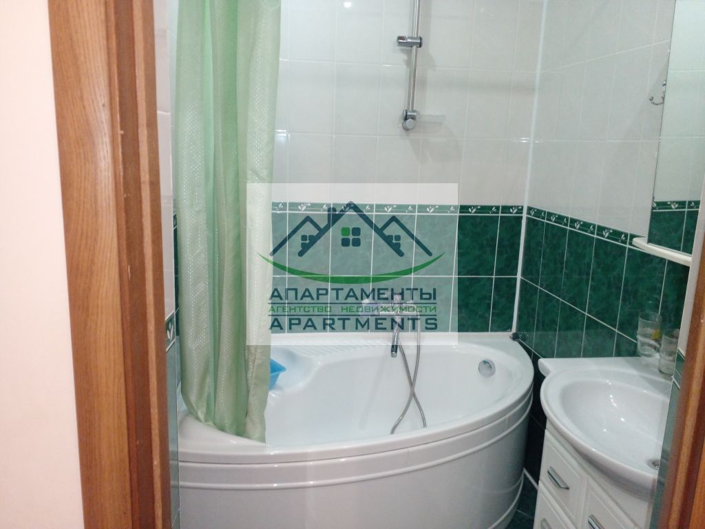 Продажа 4-комнатной квартиры, Ессентуки, Депутатская ул,  3