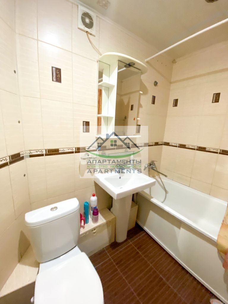 Продажа 2-комнатной квартиры, Пятигорск, Калинина пр-кт,  2к3