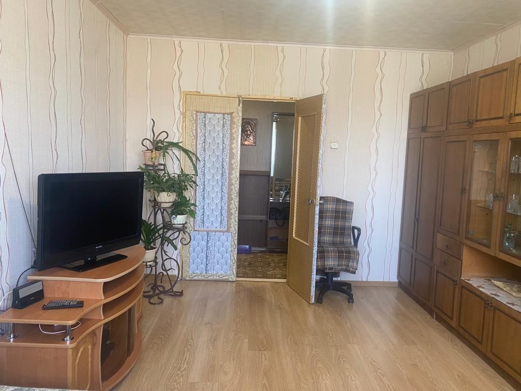 Продажа 3-комнатной квартиры, Кардымово, каменка,  15