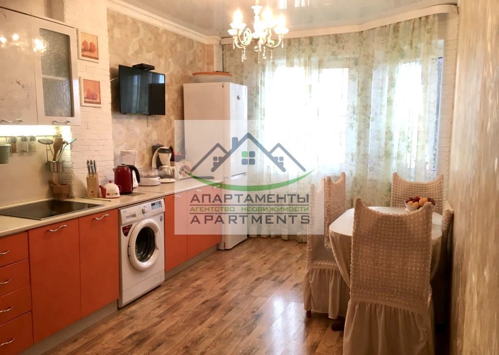 Продажа 2-комнатной квартиры, Пятигорск, Калинина пр-кт,  2к2