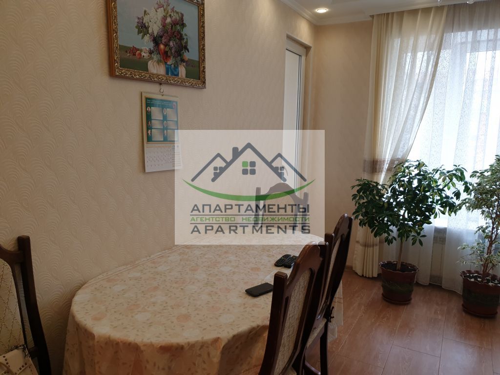 Продажа 2-комнатной квартиры, Пятигорск, Бунимовича ул,  19