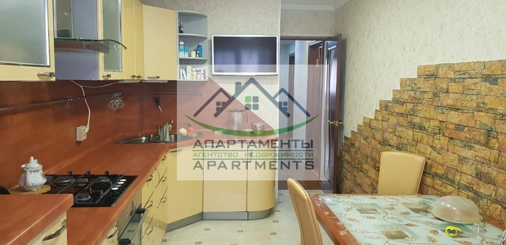 Продажа 3-комнатной квартиры, Ессентуки, Буачидзе ул,  4