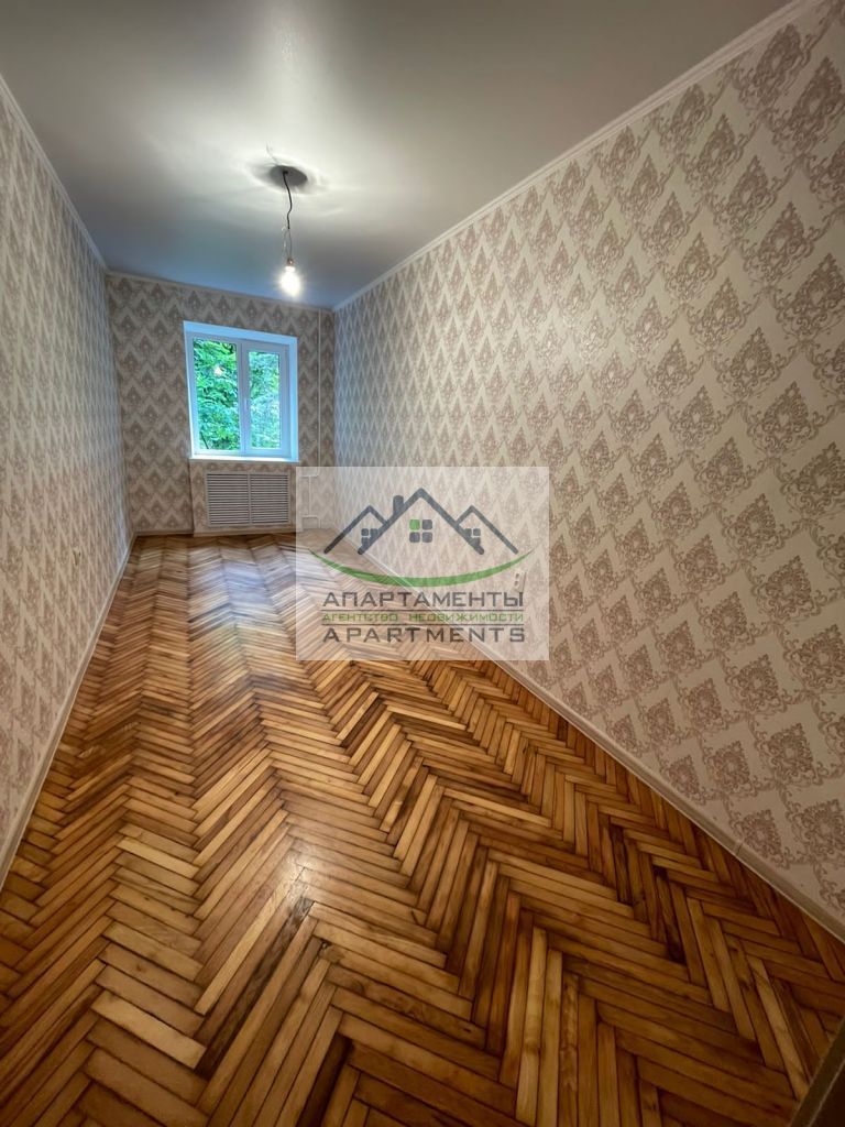 Продажа 3-комнатной квартиры, Ессентуки, Октябрьская ул,  436