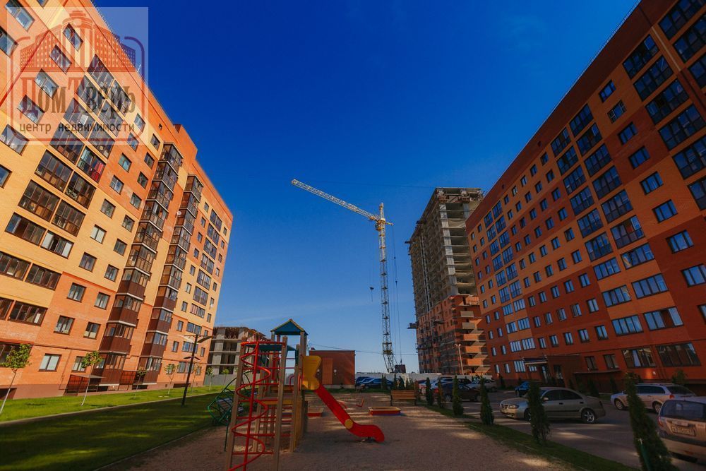 Продажа 2-комнатной новостройки, Тверь, Цветочная ул