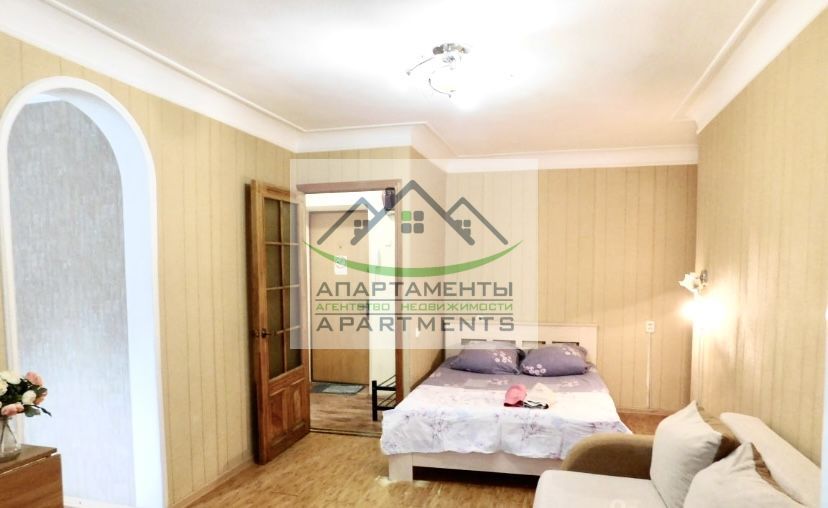 Продажа 1-комнатной квартиры, Пятигорск, Ленина пл,  8