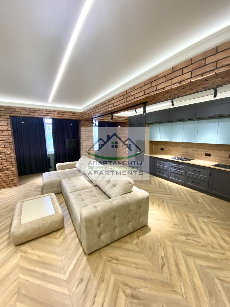 Продажа 2-комнатной квартиры, Пятигорск, Озерная ул,  2Ек1