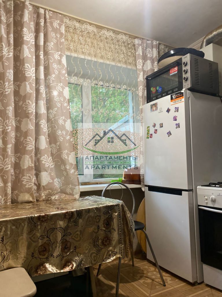 Продажа 2-комнатной квартиры, Кисловодск, Героев Медиков ул,  14