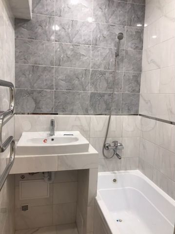 Продажа 2-комнатной квартиры, Ставрополь, Тухачевского ул,  23/2